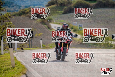 Volterra 19-10-25 h14-49 1918