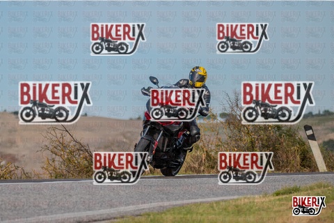 Volterra 19-10-25 h14-54 1976