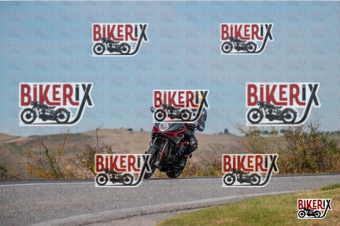 Volterra 19-10-25 h14-54 1977