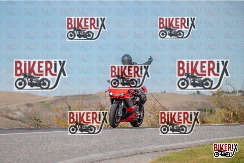 Volterra 19-10-25 h14-58 2001