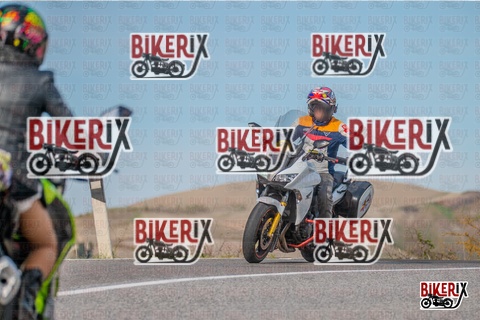 Volterra 19-10-25 h14-58 2006