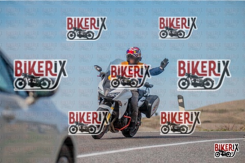 Volterra 19-10-25 h14-58 2007