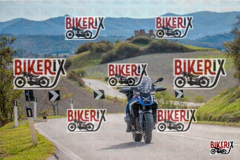 Volterra 19-10-25 h14-59 2019