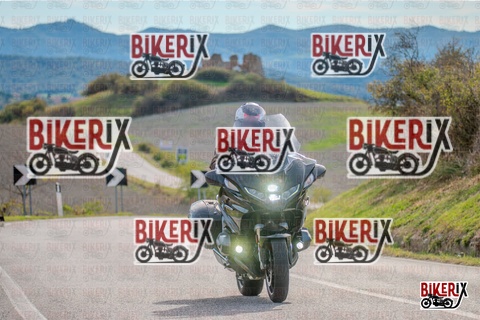 Volterra 19-10-25 h15-00 2030