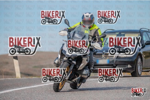 Volterra 19-10-25 h15-02 2032