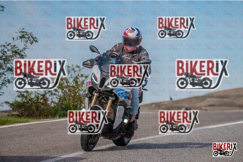 Volterra 19-10-25 h15-02 2038