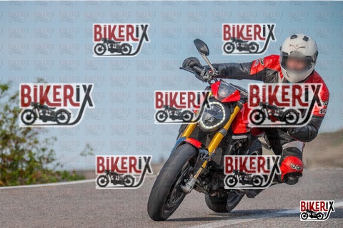 Volterra 19-10-25 h15-04 2055