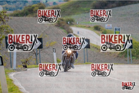 Volterra 19-10-25 h15-06 2068