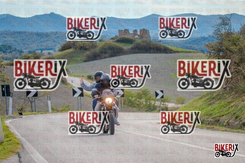 Volterra 19-10-25 h15-07 2071