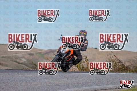 Volterra 19-10-25 h15-07 2075