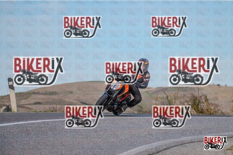 Volterra 19-10-25 h15-07 2076