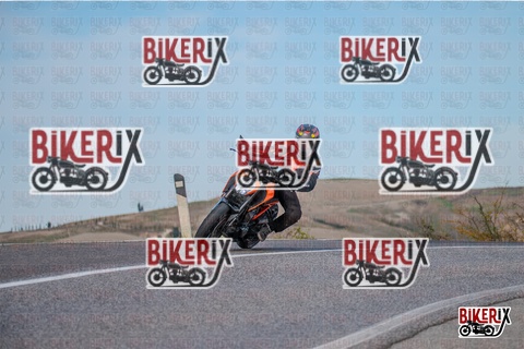 Volterra 19-10-25 h15-07 2077