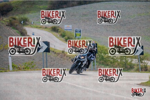 Volterra 19-10-25 h15-07 2080