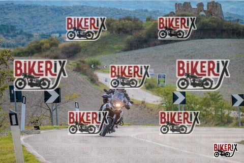 Volterra 19-10-25 h15-07 2082