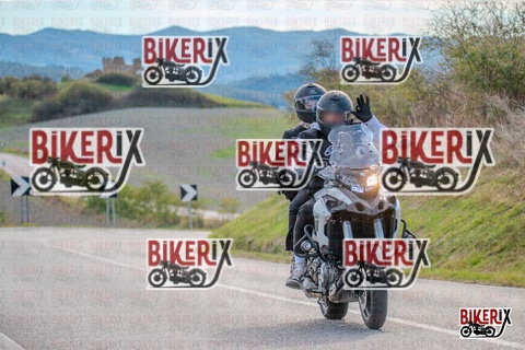 Volterra 19-10-25 h15-08 2088