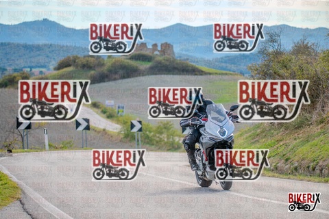 Volterra 19-10-25 h15-08 2096