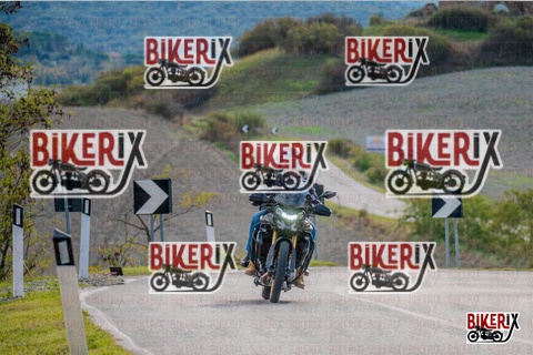 Volterra 19-10-25 h15-09 2108