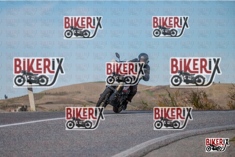 Volterra 19-10-25 h15-09 2116