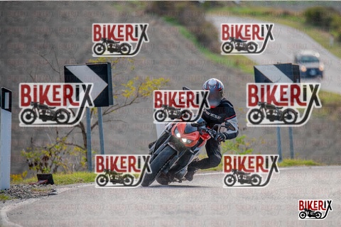 Volterra 19-10-25 h15-09 2121