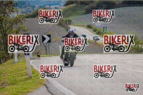 Volterra 19-10-25 h15-09 2123