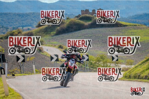 Volterra 19-10-25 h15-21 2214