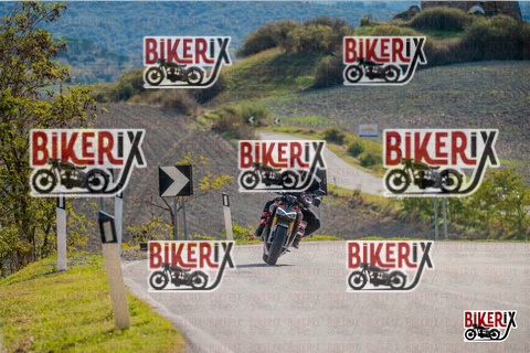 Volterra 19-10-25 h15-22 2229