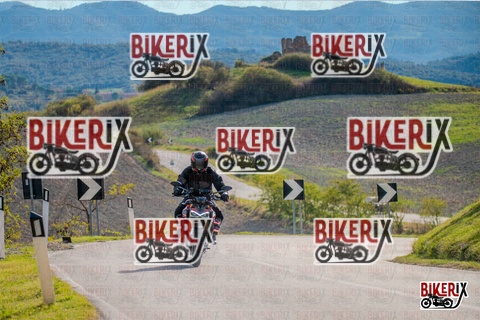 Volterra 19-10-25 h15-22 2230