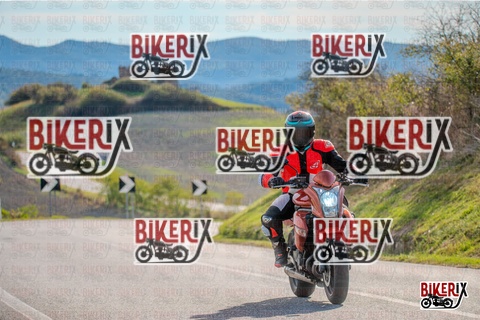 Volterra 19-10-25 h15-22 2238