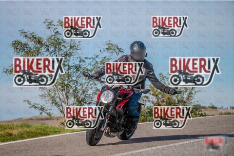 Volterra 19-10-25 h15-29 2289