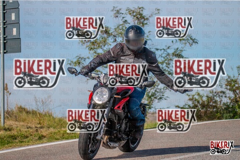 Volterra 19-10-25 h15-29 2290