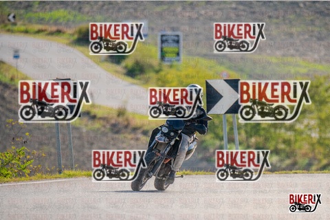 Volterra 19-10-25 h15-34 2302