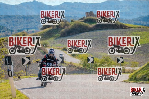 Volterra 19-10-25 h15-40 2358