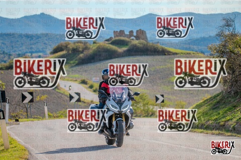 Volterra 19-10-25 h15-41 2368