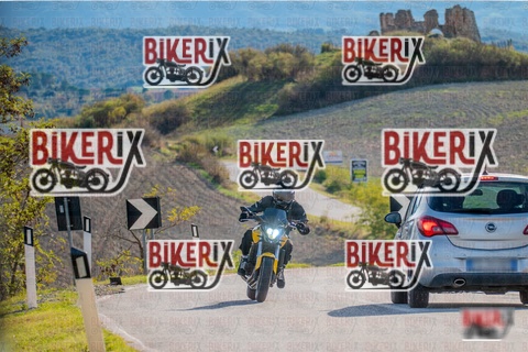 Volterra 19-10-25 h15-41 2381