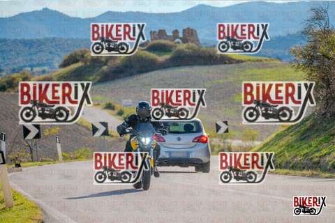 Volterra 19-10-25 h15-41 2383