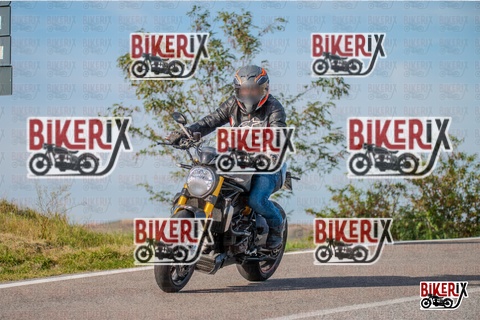 Volterra 19-10-25 h15-59 2441