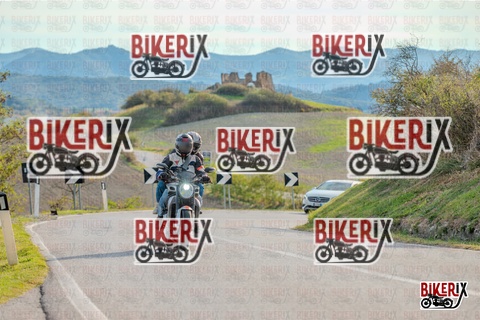 Volterra 19-10-25 h16-02 2444