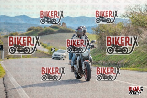 Volterra 19-10-25 h16-02 2446