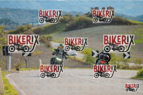 Volterra 19-10-25 h16-03 2448