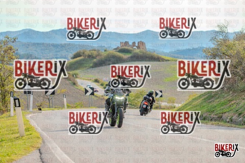 Volterra 19-10-25 h16-03 2450