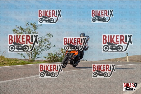 Volterra 19-10-25 h16-04 2457